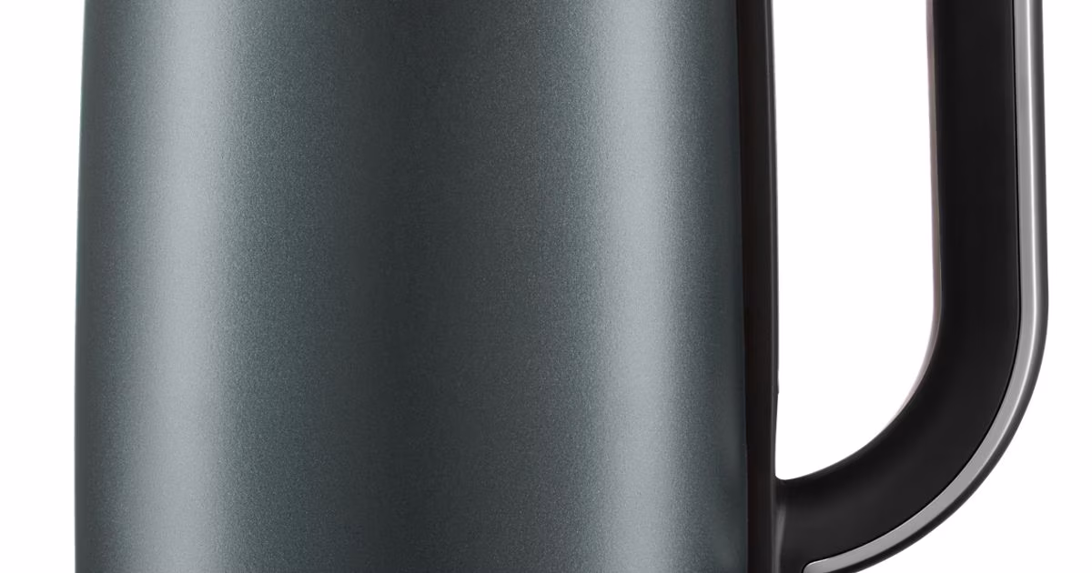 KitchenAid 1.7 Liter Electric Kettle — SKU SB-C83FBB-59D4C560A4F500