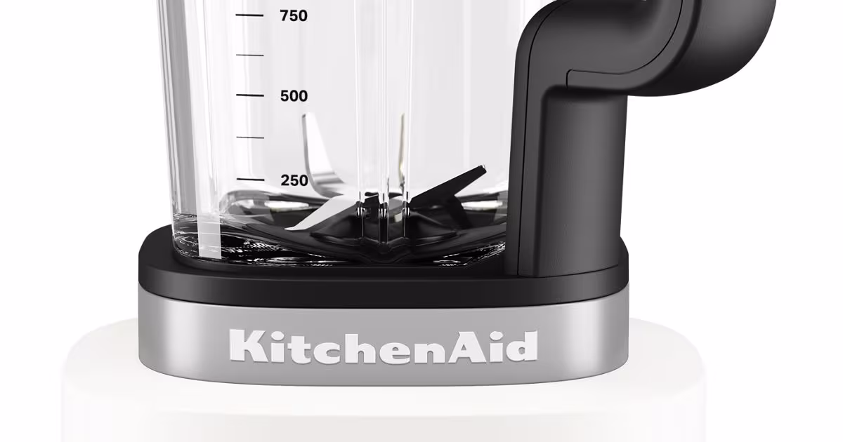 KitchenAid Pure Power Blender with 62oz Glass Jar — SKU SB-C83FBB-F1234E90DD6659 Lid