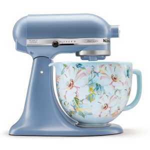 KitchenAid 5 QUART TILT-HEAD STAND MIXER WITH WHITE GARDENIA CERAMIC BOWL — SKU SB-C83FBB-3C05548A81079C